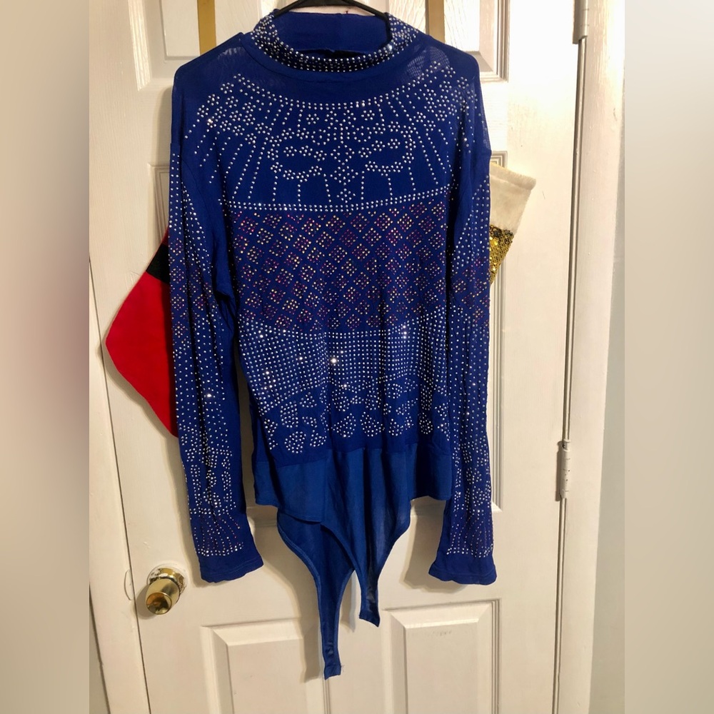 Sequined Blue button crotch Blouse